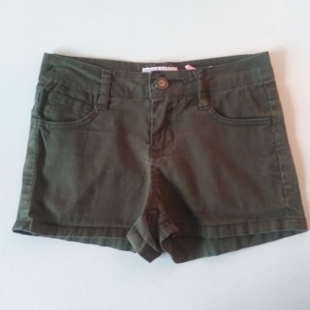 Crest Jeans girl's size 8 army green shorts